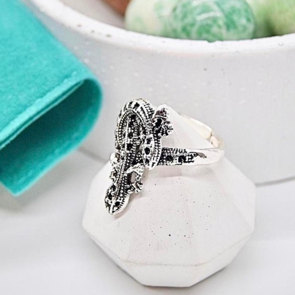 Silver Gecko Ring - Picture 4 of 4